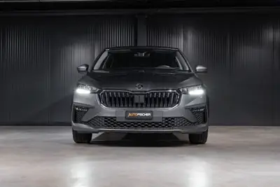 Skoda Scala 1.5 TSI Top Selection DSG — Berline dynamique, peu kilométrée, garantie 5 ans — Innenraum