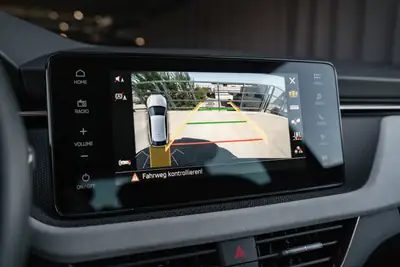 Skoda Scala 1.5 TSI Top Selection DSG — Berline dynamique, peu kilométrée, garantie 5 ans — Miniatur 19