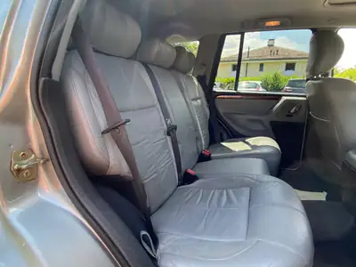 Jeep Grand Cherokee 4.7 Overland — SUV polyvalent, traction intégrale, sièges cuir chauffants — Miniature 14