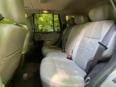Jeep Grand Cherokee 4.7 Overland — SUV polyvalent, traction intégrale, sièges cuir chauffants — Miniature 16