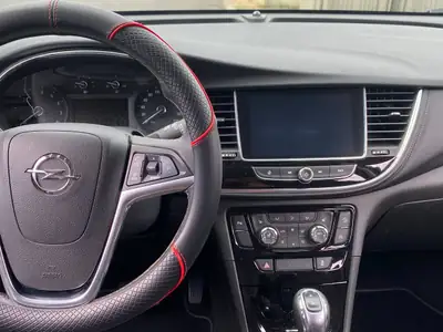 Opel Mokka X 1.4 Turbo 152 ch — SUV 4WD automatique, équipement premium et faible kilométrage — Miniature 11