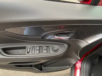 Opel Mokka X 1.4 Turbo 152 ch — SUV 4WD automatique, équipement premium et faible kilométrage — Miniature 21
