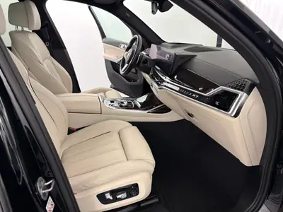 BMW X7 xDrive 48V 40i M Sport Pro — SUV 7 places premium, motorisation hybride, primo-propriétaire — Miniature 8
