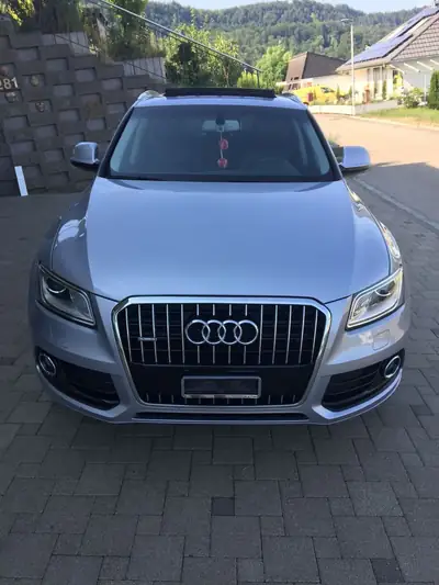 Audi Q5 TDI 2.0 — SUV premium diesel, tout-terrain 4x4, toit panoramique — Miniatur 7