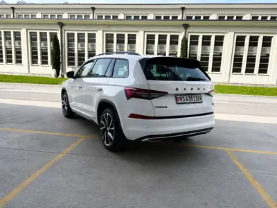 Skoda Kodiaq 2.0 TSI Sportline — SUV spacieux 5 places, sans sinistre — interior