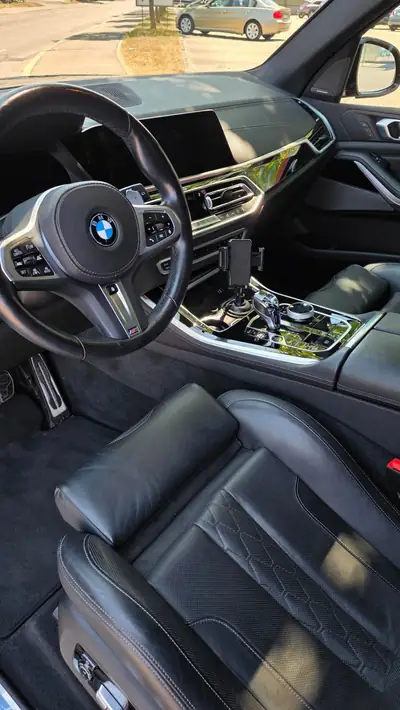 BMW X5 M50i xDrive 2021 — SUV haute performance, 72'000 km seulement — Miniatura 12