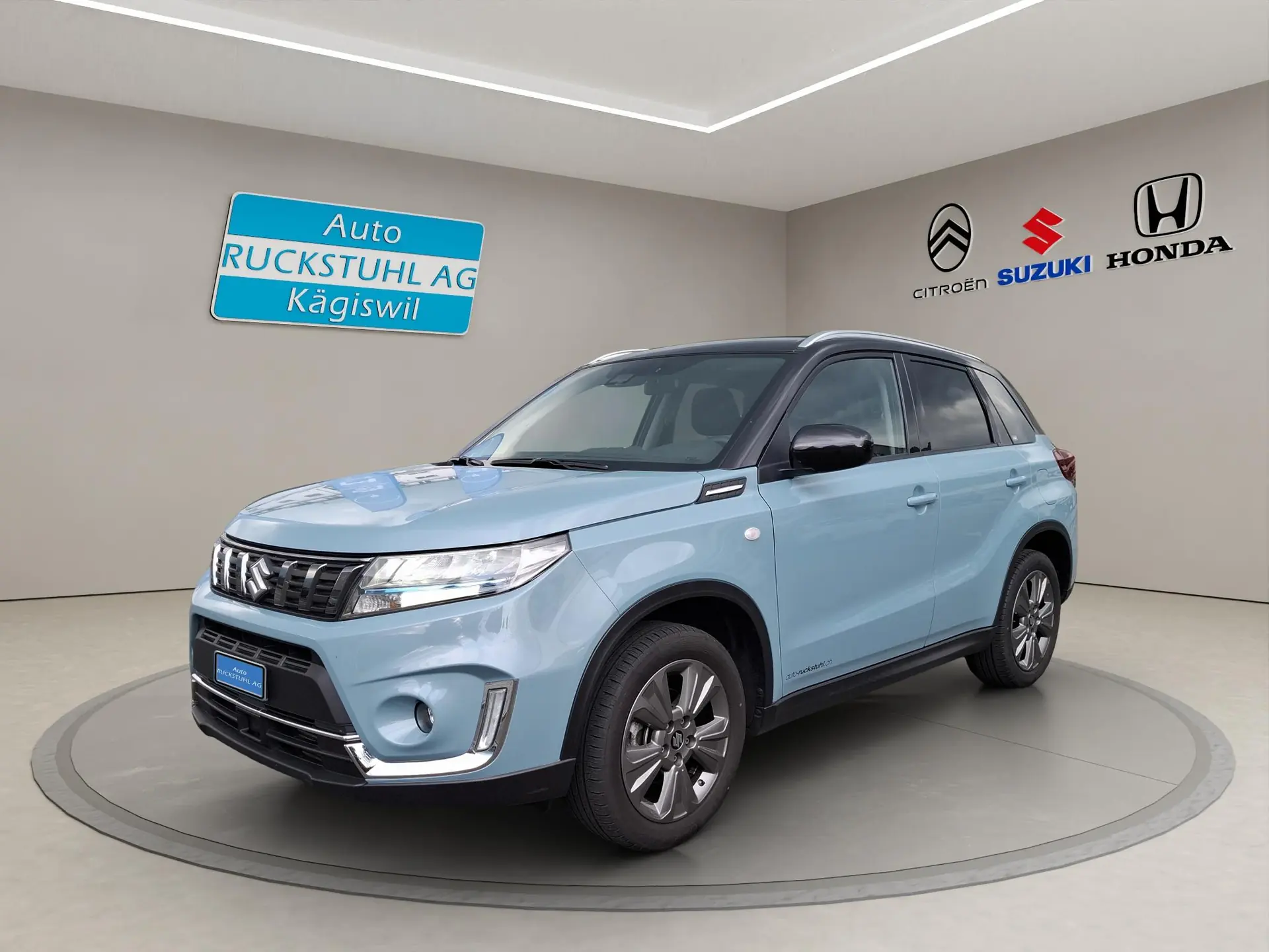 Suzuki Vitara 1.4T Compact+ Hybrid 4x4 — SUV polyvalent à motorisation hybride et transmission manuelle