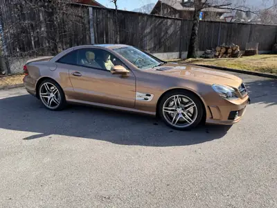 Mercedes-Benz SL 63 AMG — Roadster haute performance, 525 ch et seulement 23'000 km — Außenansicht