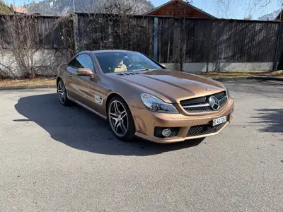 Mercedes-Benz SL 63 AMG — Roadster haute performance, 525 ch et seulement 23'000 km — Armaturenbrett
