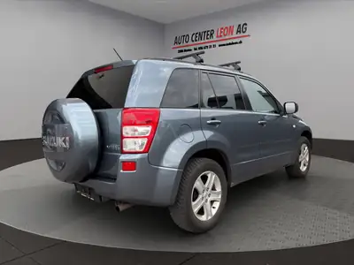 Suzuki Grand Vitara 2.0 16V Top — SUV polyvalent 4x4 automatique, entretien complet — dettaglio