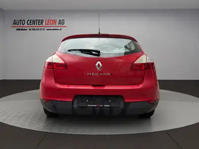 Renault Mégane 1.6 16V Expression — Citadine fiable, sans accident, faible kilométrage — tableau de bord