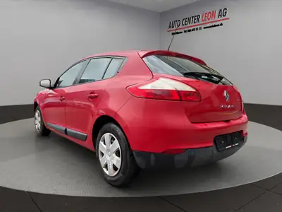 Renault Mégane 1.6 16V Expression — Citadine fiable, sans accident, faible kilométrage — intérieur