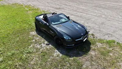 Mercedes-Benz SLK 350 BlueEfficiency — Cabriolet sportif, 306 ch, faible consommation — Heckansicht