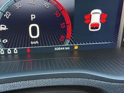 Skoda Karoq 2.0 TDI 4x4 — SUV robuste, moteur diesel performant, garantie constructeur 36 mois — Miniatura 11
