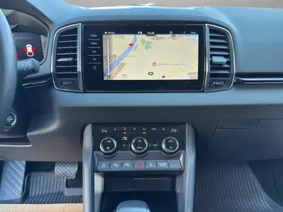Skoda Karoq 2.0 TDI 4x4 — SUV robuste, moteur diesel performant, garantie constructeur 36 mois — Miniatura 15