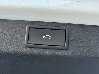 Skoda Karoq 2.0 TDI 4x4 — SUV robuste, moteur diesel performant, garantie constructeur 36 mois — Miniatura 20