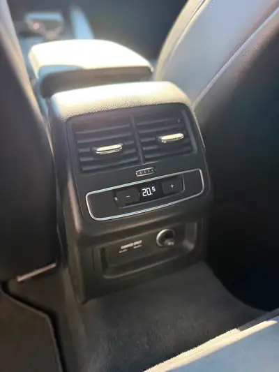 Audi A5 2.0 40 TFSI S Line Quattro — Berline sportive hybride légère, 98'000 km — Miniatur 11
