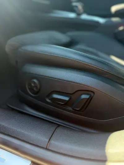 Audi A5 2.0 40 TFSI S Line Quattro — Berline sportive hybride légère, 98'000 km — Miniatur 12