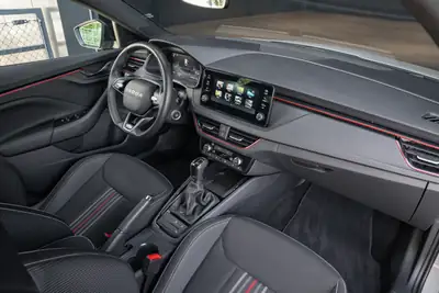 Skoda Scala 1.0 TSI Monte Carlo — Compacte dynamique avec toit panoramique et garantie 5 ans — Miniatur 14
