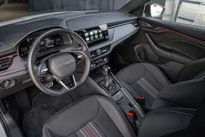 Skoda Scala 1.0 TSI Monte Carlo — Compacte dynamique avec toit panoramique et garantie 5 ans — Miniatur 13
