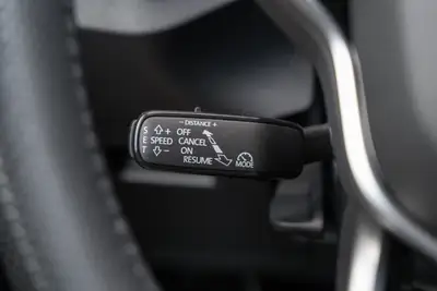 Skoda Scala 1.0 TSI Monte Carlo — Compacte dynamique avec toit panoramique et garantie 5 ans — Miniatur 22