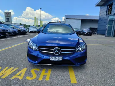Mercedes-Benz C 300 Break — Élégance allemande, équipements premium et faible kilométrage — Miniatura 9