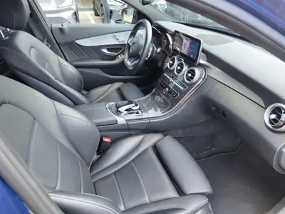 Mercedes-Benz C 300 Break — Élégance allemande, équipements premium et faible kilométrage — Miniatura 15