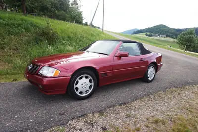 Mercedes-Benz SL 280 Cabrio — Légendaire roadster avec hard-top, 136'000 km — vue extérieure