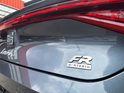 SEAT Leon 1.4 eHybrid pHEV — Berline écologique 205 ch, entretien irréprochable — Miniature 18