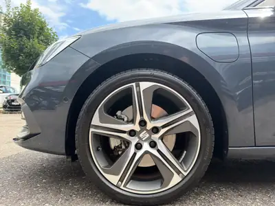 SEAT Leon 1.4 eHybrid pHEV — Berline écologique 205 ch, entretien irréprochable — Miniature 17