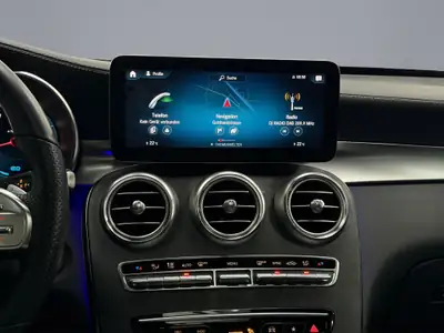 Mercedes-Benz GLC 200 AMG Line Coupé — SUV hybride 4 roues motrices, design premium — Miniature 14