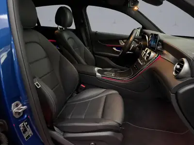Mercedes-Benz GLC 200 AMG Line Coupé — SUV hybride 4 roues motrices, design premium — Miniature 16