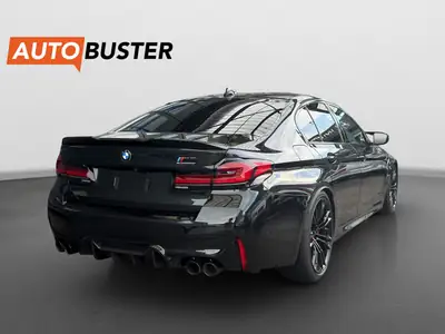 BMW M5 xDrive Competition — 625 ch, toit carbone, impeccable — tableau de bord