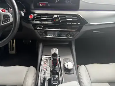 BMW M5 xDrive Competition — 625 ch, toit carbone, impeccable — Miniature 13
