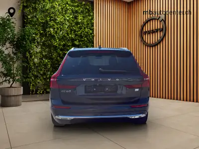 Volvo XC60 2.0 T6 TE Ultimate Bright eAWD — Hybride rechargeable premium, 2800 km seulement — intérieur