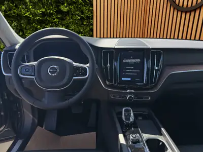 Volvo XC60 2.0 T6 TE Ultimate Bright eAWD — Hybride rechargeable premium, 2800 km seulement — Miniature 11