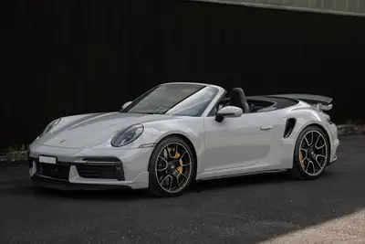 Porsche 911 Turbo S Cabriolet — 650 ch, toit ouvert, barely driven — Miniatur 8