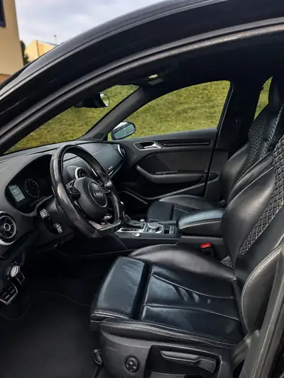 Audi RS3 SB quattro — Berline sportive 367 ch, 115'000 km seulement — Miniatura 7