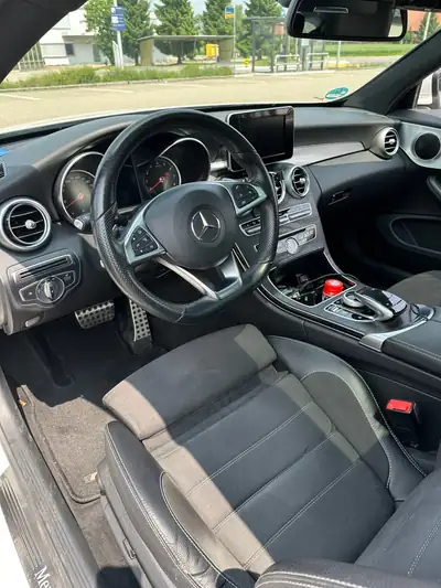 Mercedes-Benz C 250 Coupé AMG Line — Élégance sportive, sans sinistre, révision à jour — Thumbnail 8