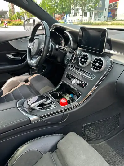 Mercedes-Benz C 250 Coupé AMG Line — Élégance sportive, sans sinistre, révision à jour — Thumbnail 10