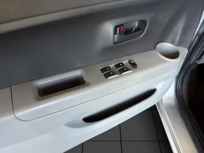 Daihatsu Sirion 1.3 — Citadine fiable et économe, sans accident, expertisée — Miniatur 20
