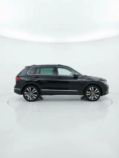 VW Tiguan 2.0 TDI SCR Elegance — SUV diesel robuste, 48000 km seulement — vue extérieure