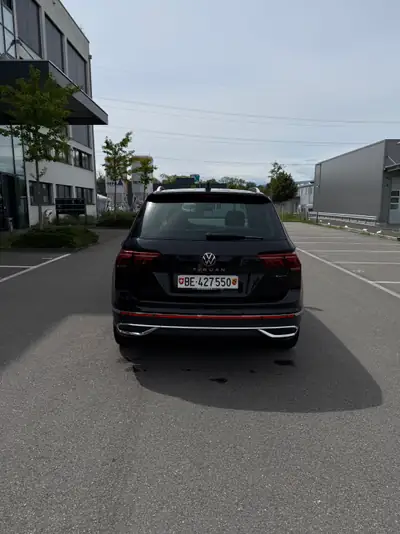 VW Tiguan 2.0 TDI SCR Elegance — SUV diesel robuste, 48000 km seulement — intérieur