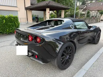 Lotus Elise 1.8 16V 111 S — Roadster britannique iconique, climatisation rare, 52 200 km — Seitenansicht