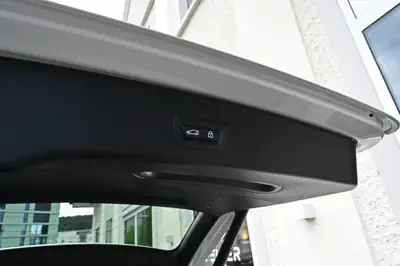 BMW-Alpina XD3 Switch-Tronic — 350 ch Bi-Turbo, cuir Lavalina premium, 86 500 km seulement — Miniatura 12