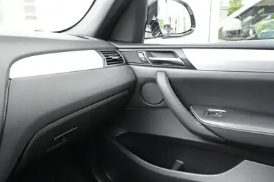 BMW-Alpina XD3 Switch-Tronic — 350 ch Bi-Turbo, cuir Lavalina premium, 86 500 km seulement — Miniatura 27