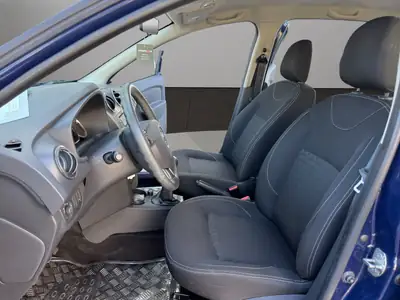 Dacia Sandero TCe 90 Ambiance — Citadine polyvalente, entretien certifié et sans sinistre — Miniature 9
