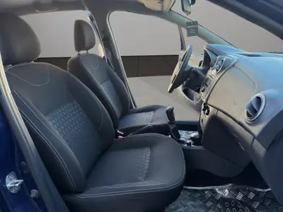 Dacia Sandero TCe 90 Ambiance — Citadine polyvalente, entretien certifié et sans sinistre — Miniature 17