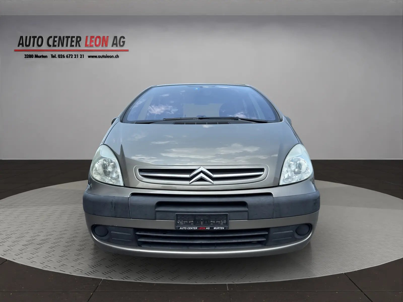 Citroën Xsara Picasso 1.6i — Monospace pratique et économique, entretien à jour