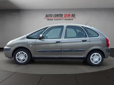 Citroën Xsara Picasso 1.6i — Monospace pratique et économique, entretien à jour — arrière